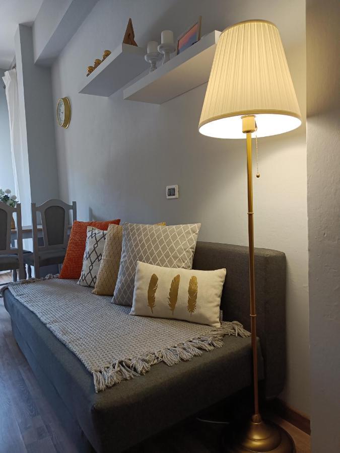 Deco & Retro Apartment ลาสเปเซีย ภายนอก รูปภาพ